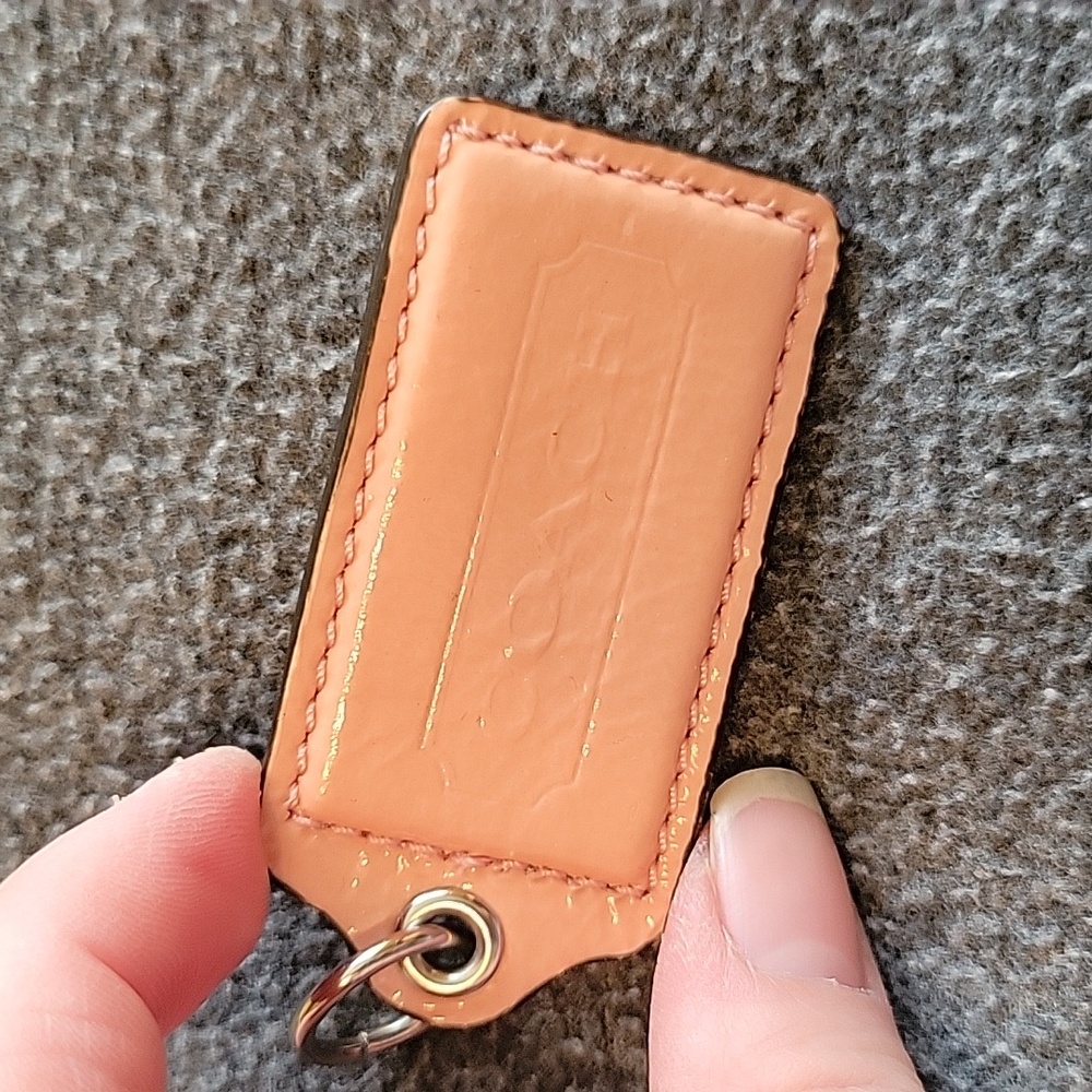 Coach leather hangtags - bundle of 2...peach & grey - Picture 4 of 6